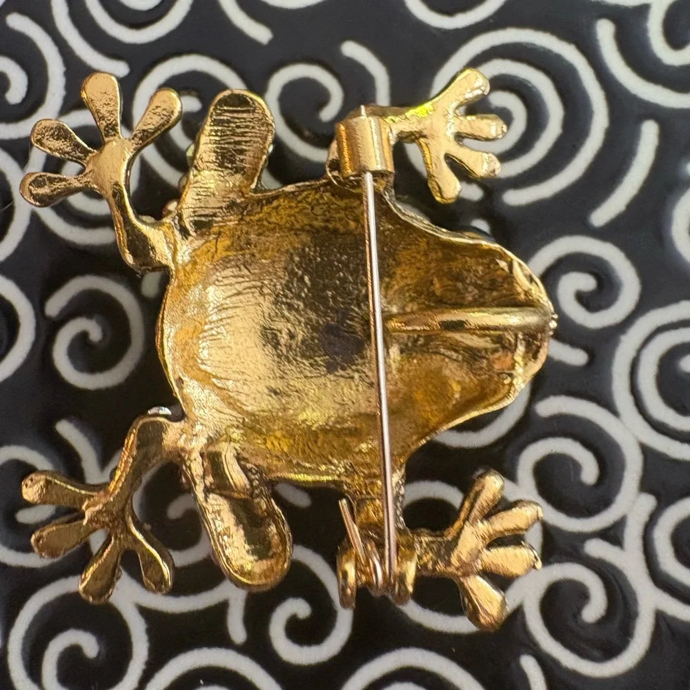 Colorful Rhinestone Frog Brooch - Picture 6 of 12
